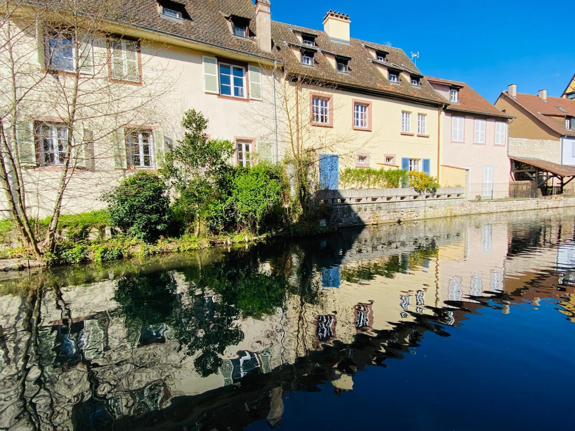 Appartement Avec Garage Et Terrasse Au Coeur De Colmar, Pres De La Route Des Vins D'alsace - Fr-1-722-6 *